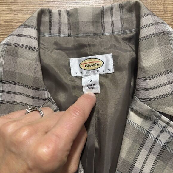 Talbots Blazer Sz 12P Tan Plaid Ramie Linen Blend Jacket Wood Buttons 3/4 Sleeve - Picture 3 of 7